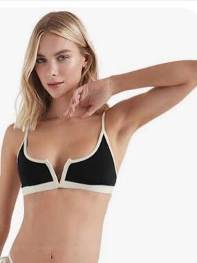 OneOne swimwear bikini